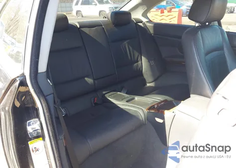 2009 BMW 328I xDrive z USA, uszkodzony, nr VIN WBAWV53539P080895